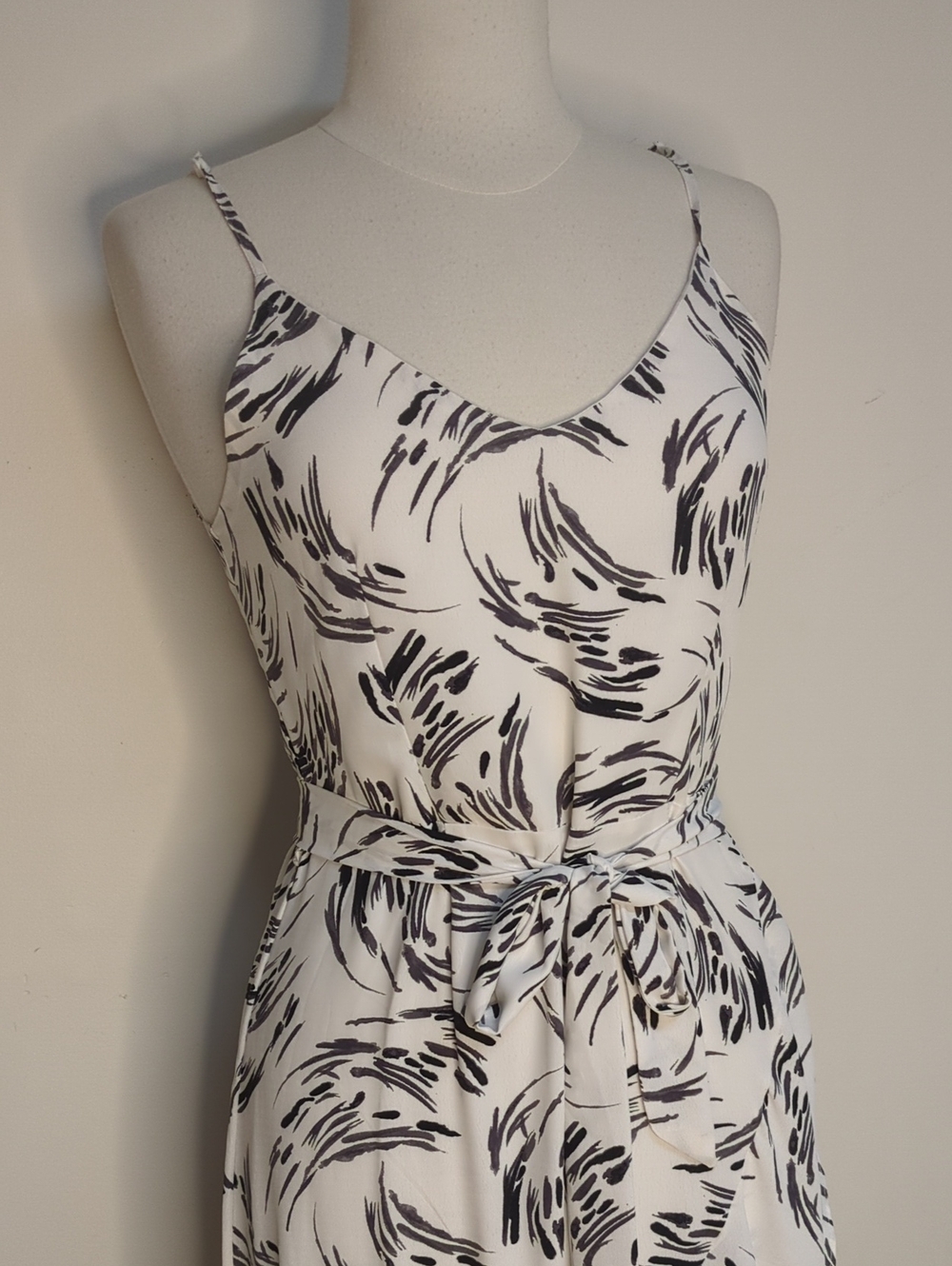 APRICOT Vneck Tank Summer Dress - White With Black Abstract Print - High Low Hem - Picture 3 of 6